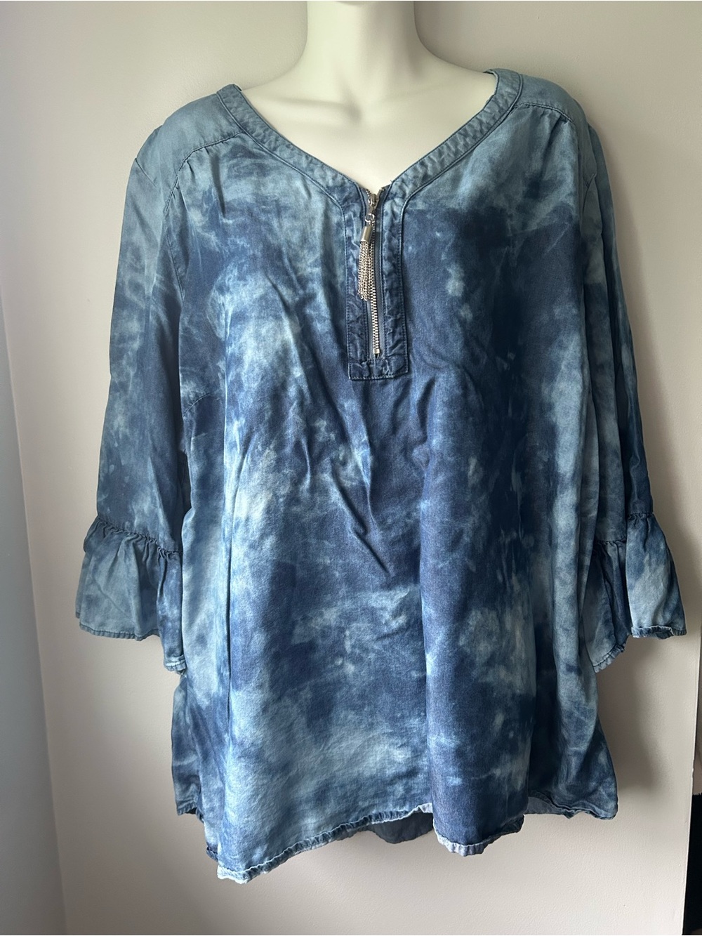 Tie-Dye Blue Zip Front Tunic Top